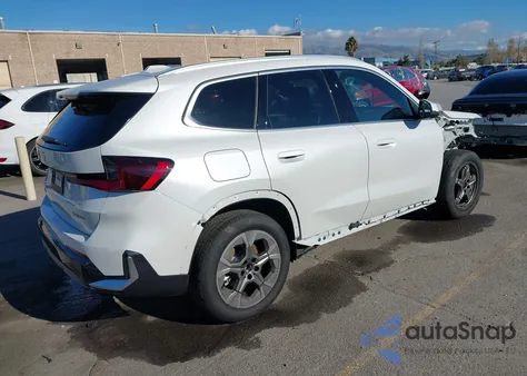 2025 BMW X1 xDrive28I z USA, uszkodzony, nr VIN WBX73EF02S5288879